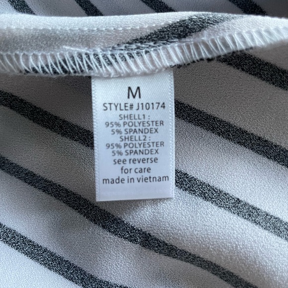 ACTIVE USA PINSTRIPE BLAZER 🫦 - Picture 6 of 10